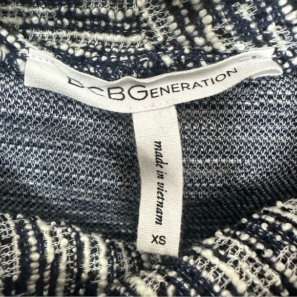 BCBGeneration long sweater/short dress - Picture 5 of 5